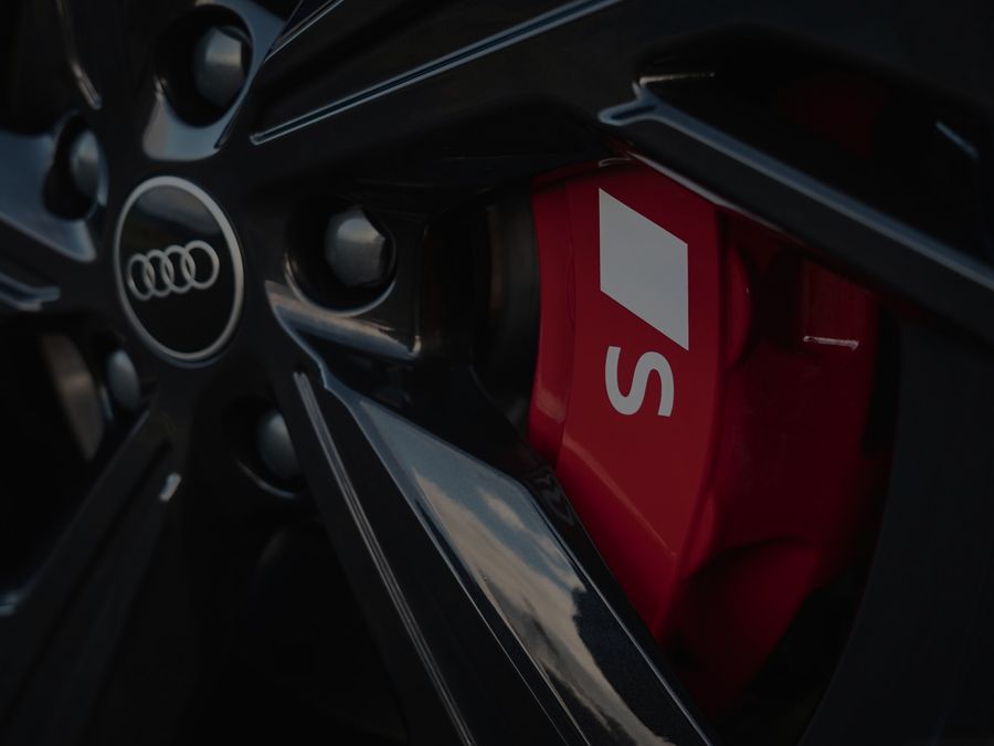 Audi A6 e-tron Avant brake calliper