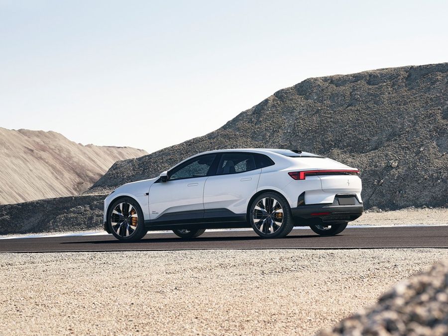 Polestar 4 Side