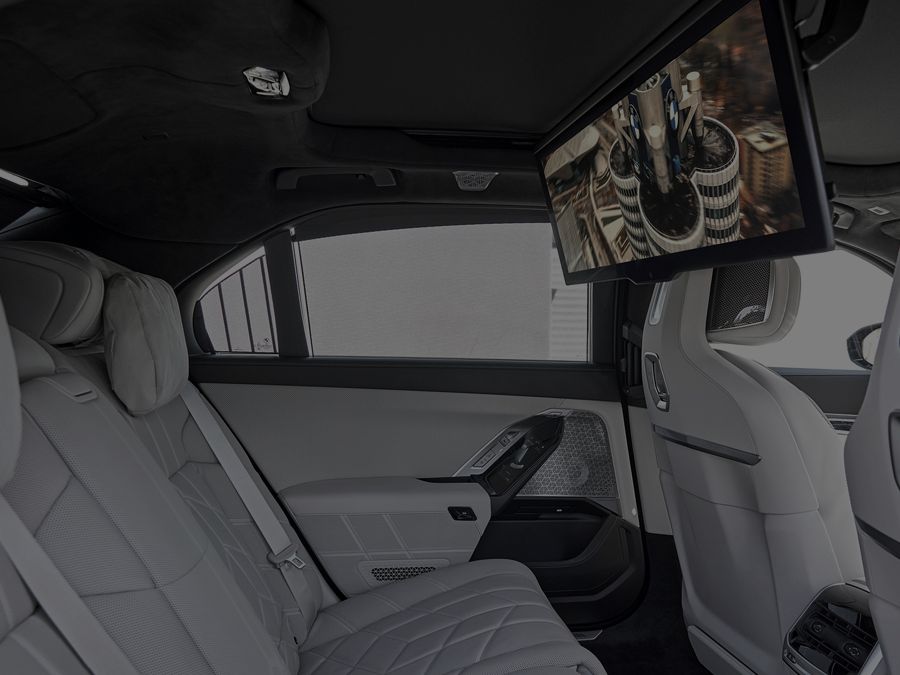 BMW i7 Interior