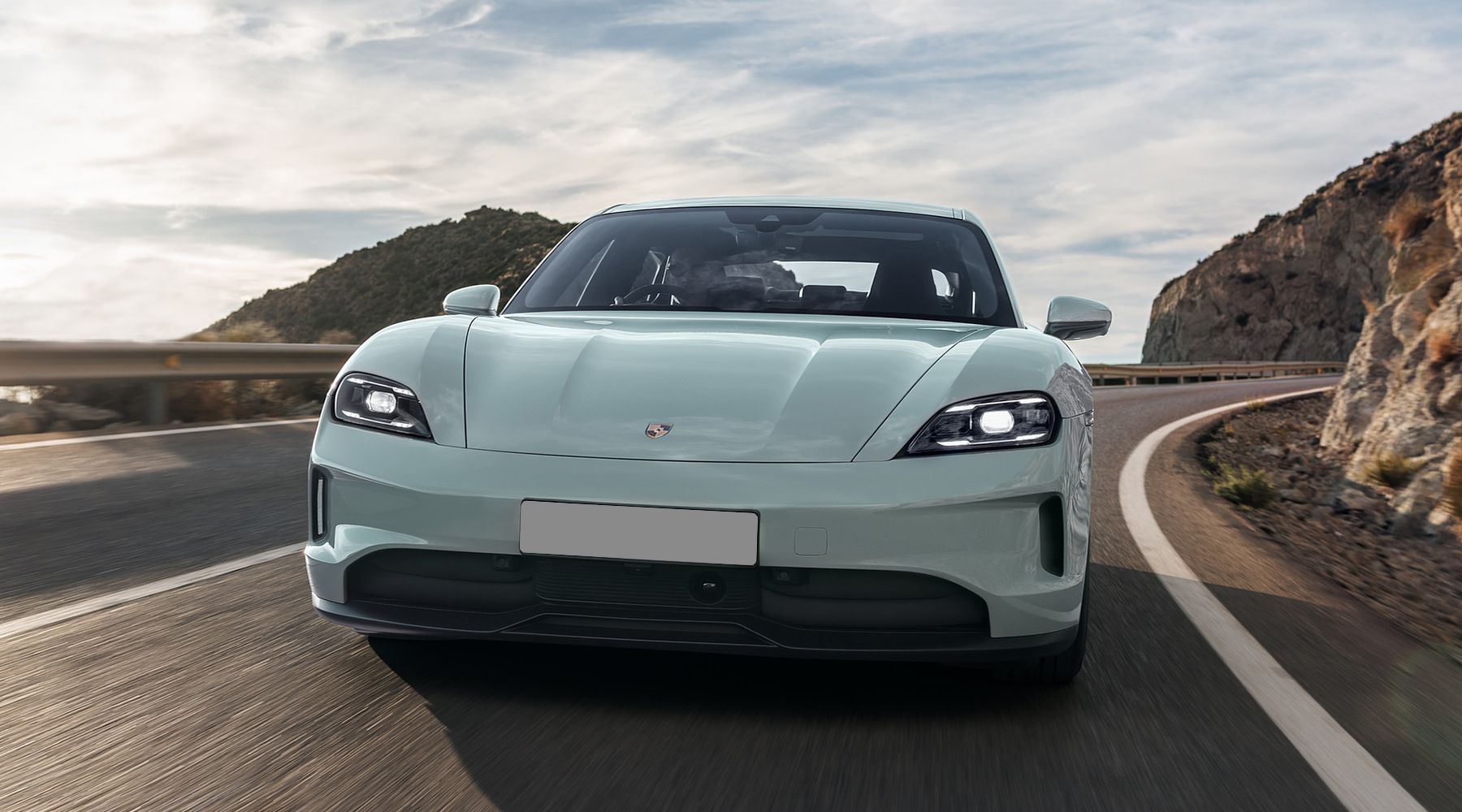 Porsche Taycan White
