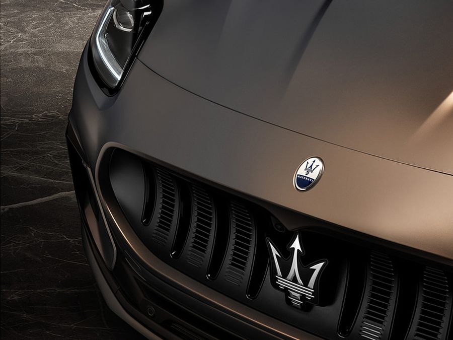 Maserati Grecale Folgore Black