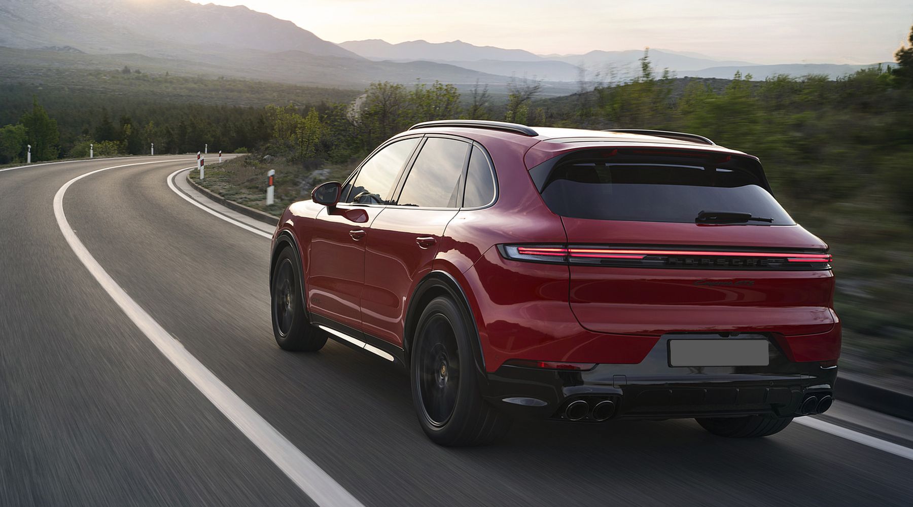 Porsche Cayenne exterior rear