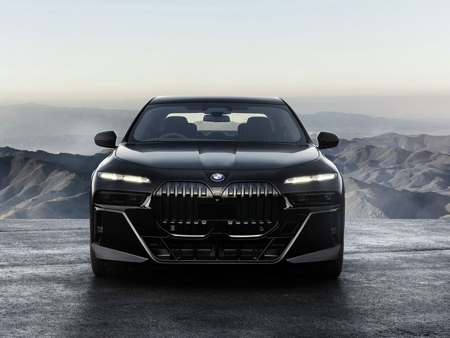 BMW 7 Series Outside