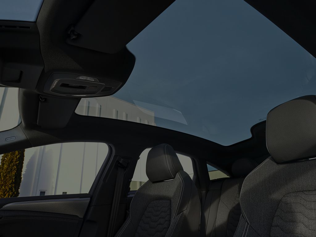 Audi A6 e-tron Sportback panoramic roof